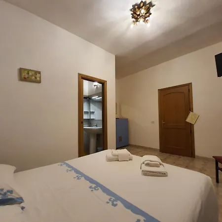 Bed Anthos