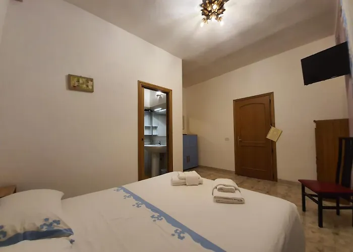 Bed Anthos